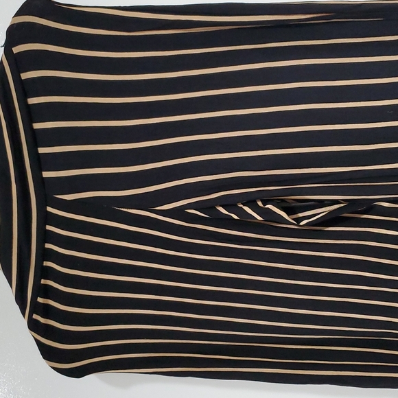 NEW Soft and Comfortable Wide Leg Ankle Pants Size Medium - Picture 4 of 5